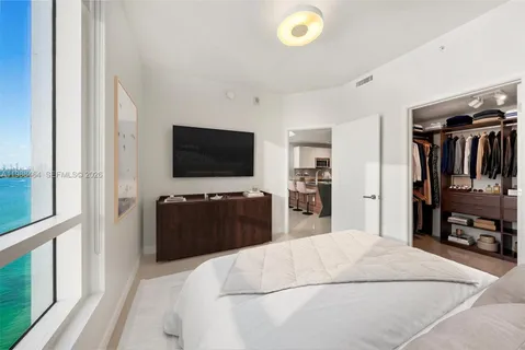 $820,000 | 601 Northeast 27th Street, Unit 1507, Miami, FL 33137