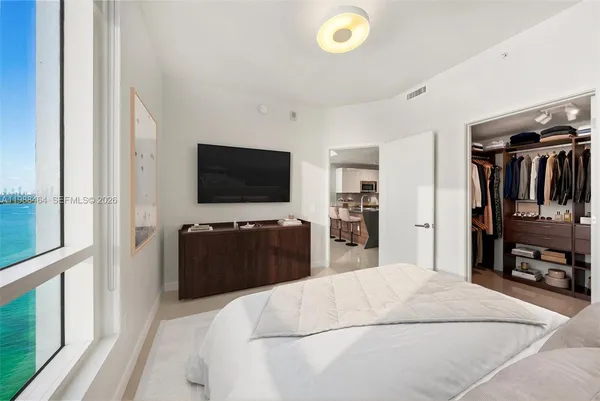 $820,000 | 601 Northeast 27th Street, Unit 1507, Miami, FL 33137