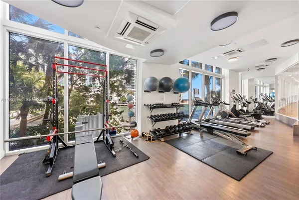 $820,000 | 601 Northeast 27th Street, Unit 1507, Miami, FL 33137