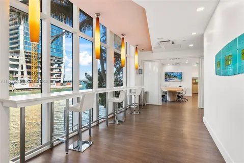 $820,000 | 601 Northeast 27th Street, Unit 1507, Miami, FL 33137