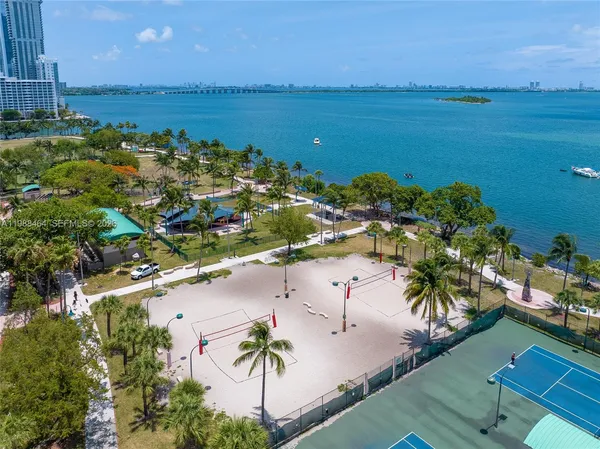 $820,000 | 601 Northeast 27th Street, Unit 1507, Miami, FL 33137