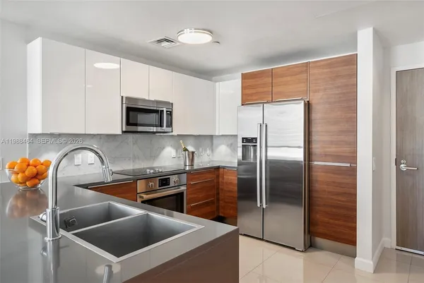 $820,000 | 601 Northeast 27th Street, Unit 1507, Miami, FL 33137