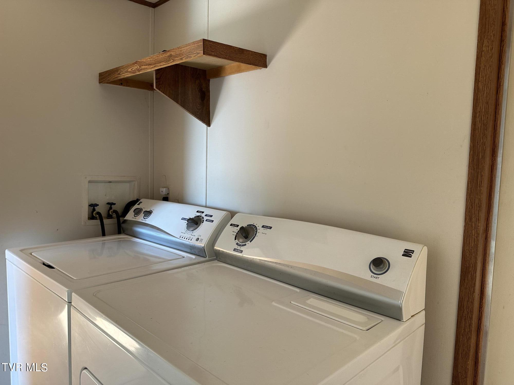 1370 Lovelace Road Fall Branch, TN 37656 - Photo 28 of 55 laundry area