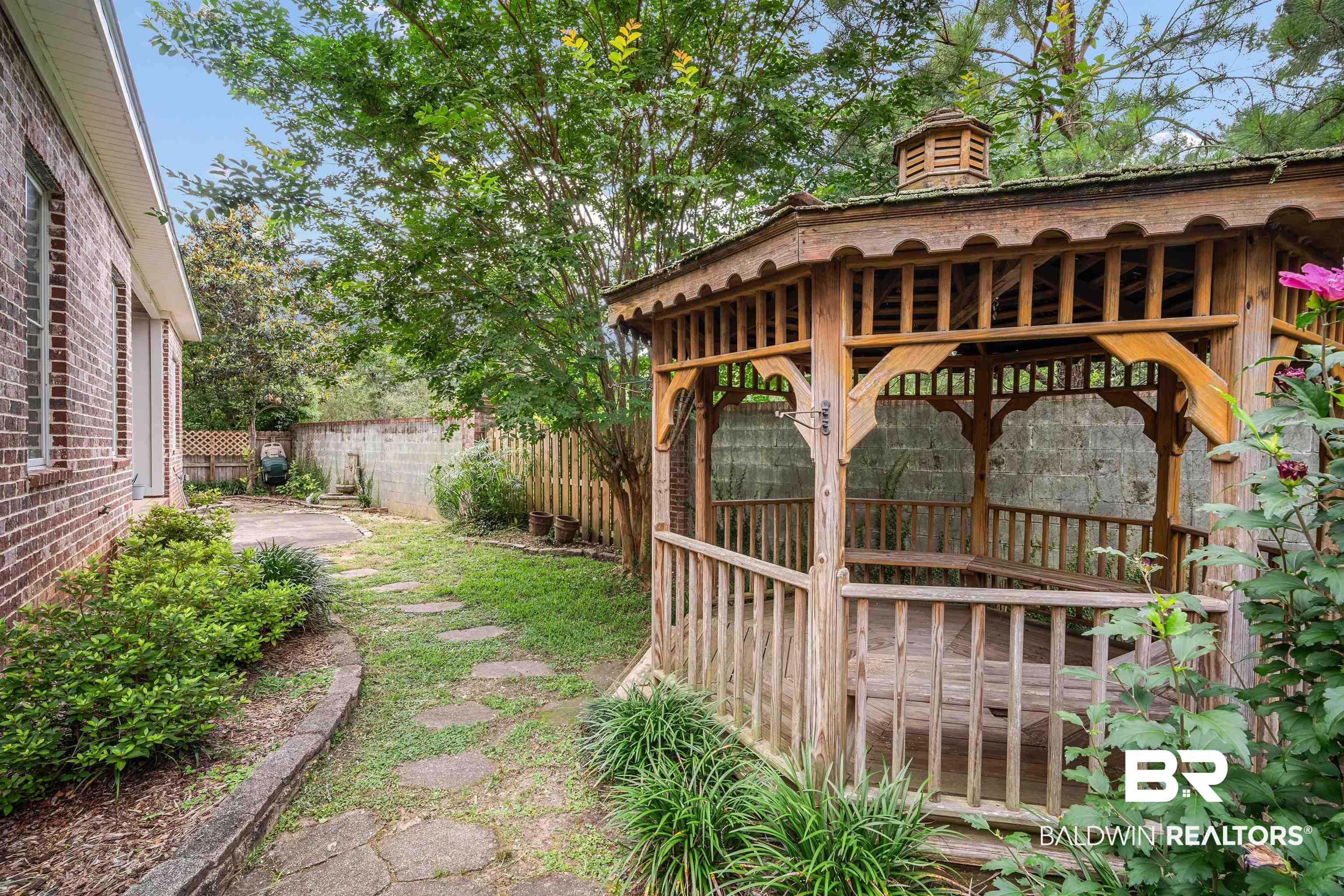 2807 Grant Street Mobile, AL 36606 - Photo 29 of 32