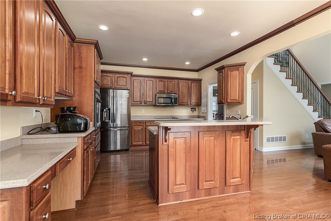 4083 Viewcrest Loop Floyds Knobs, IN 47119 - Photo 18 of 50