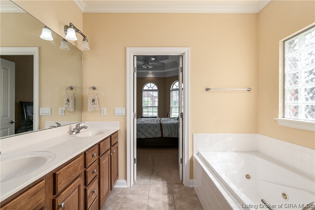 4083 Viewcrest Loop Floyds Knobs, IN 47119 - Photo 32 of 50