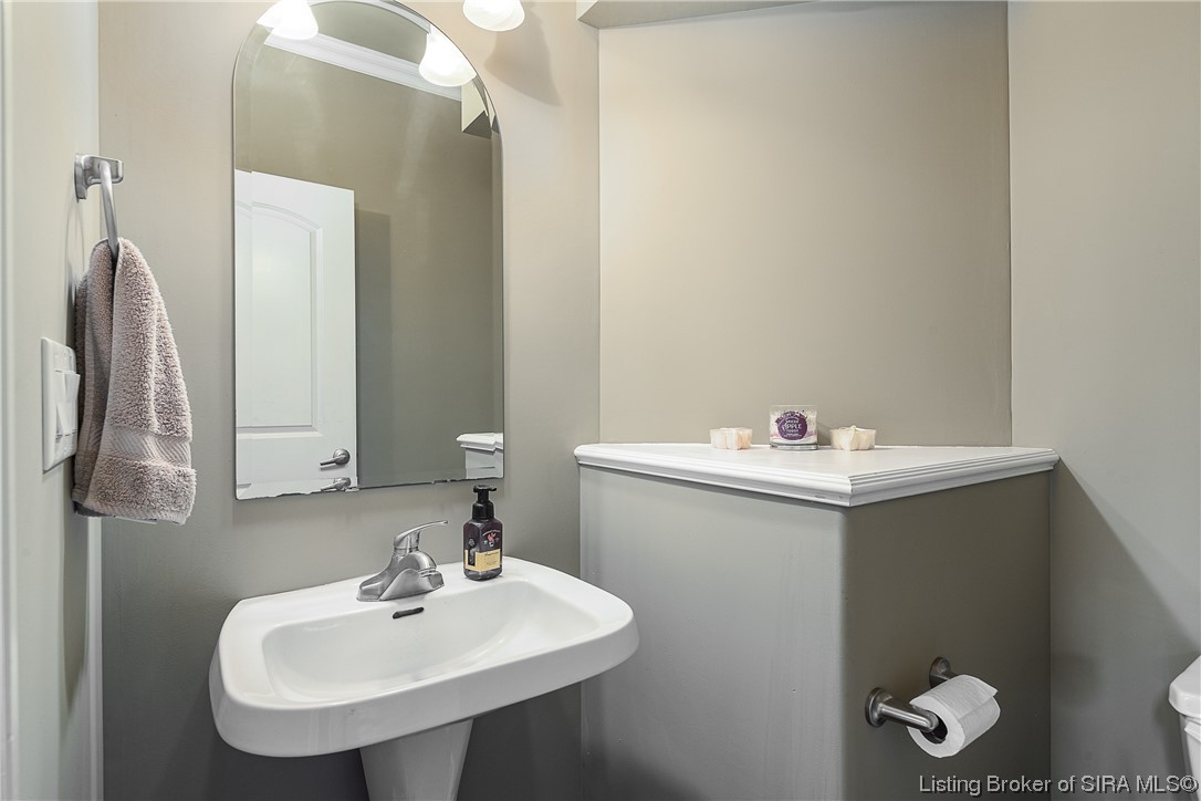 4083 Viewcrest Loop Floyds Knobs, IN 47119 - Photo 36 of 50