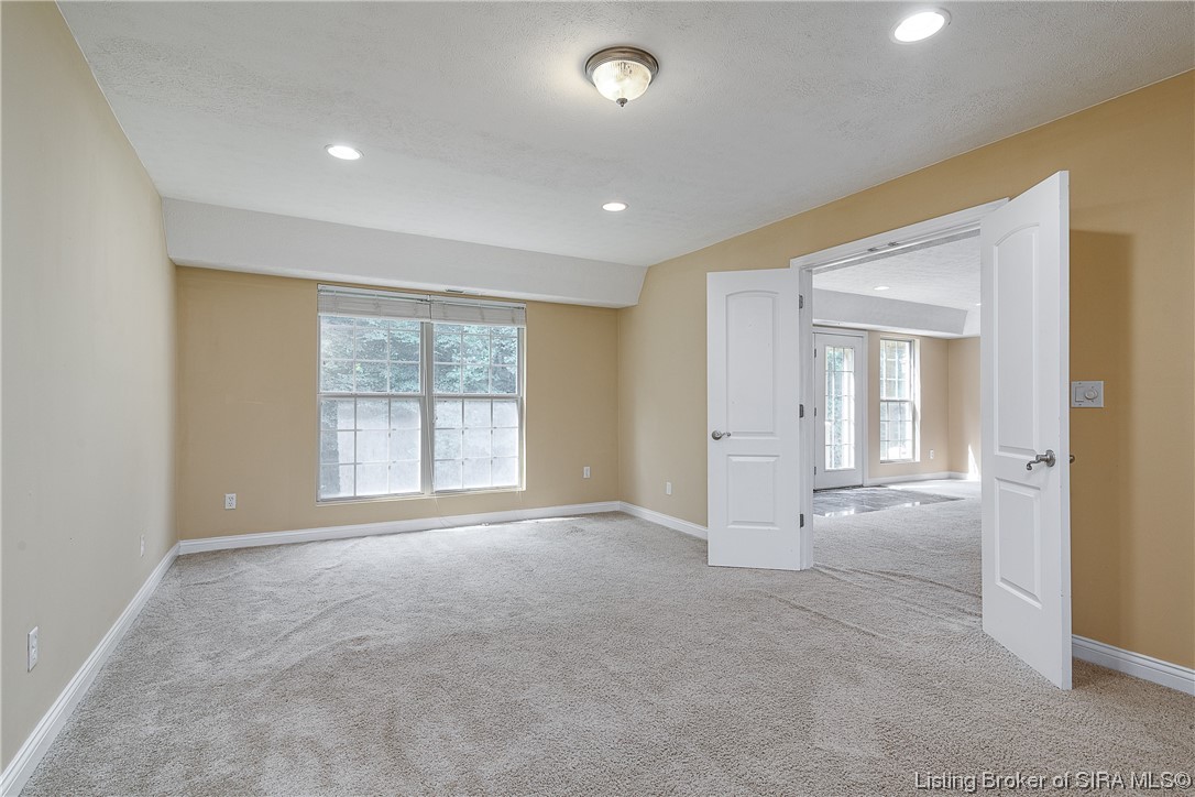 4083 Viewcrest Loop Floyds Knobs, IN 47119 - Photo 47 of 50