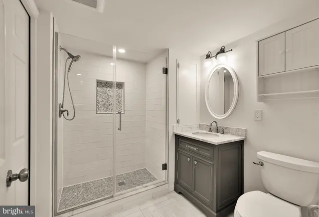 $825,000 | 30 Ancell Street, Alexandria, VA 22305