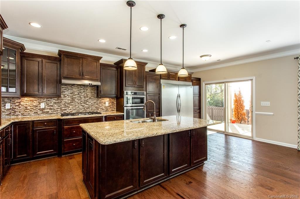 10326 Withers Road Charlotte, NC 28278 - Photo 7 of 36 Gallery Image 7