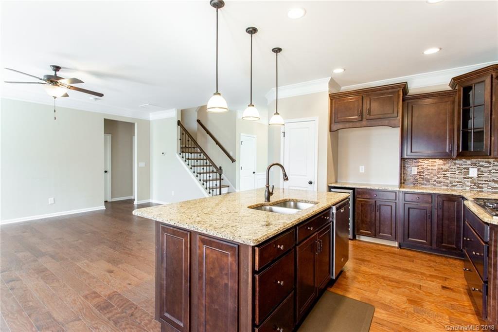 10326 Withers Road Charlotte, NC 28278 - Photo 10 of 36 Gallery Image 10