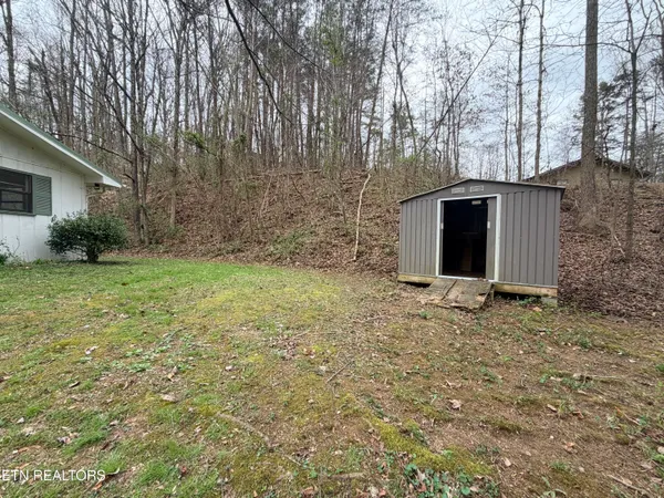 $299,999 | 901 Beverly Hills Drive, Sevierville, TN 37862