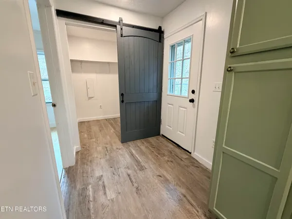 $299,999 | 901 Beverly Hills Drive, Sevierville, TN 37862