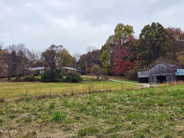 $275,000 | 9472-9470 Kingsport Highway, Chuckey, TN 37641