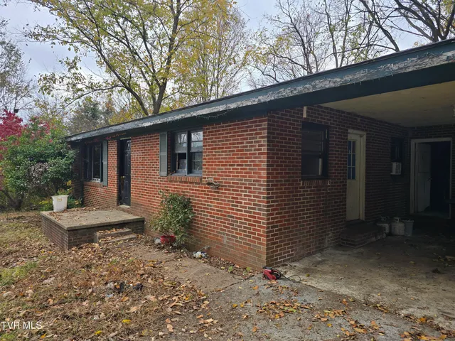 $275,000 | 9472-9470 Kingsport Highway, Chuckey, TN 37641