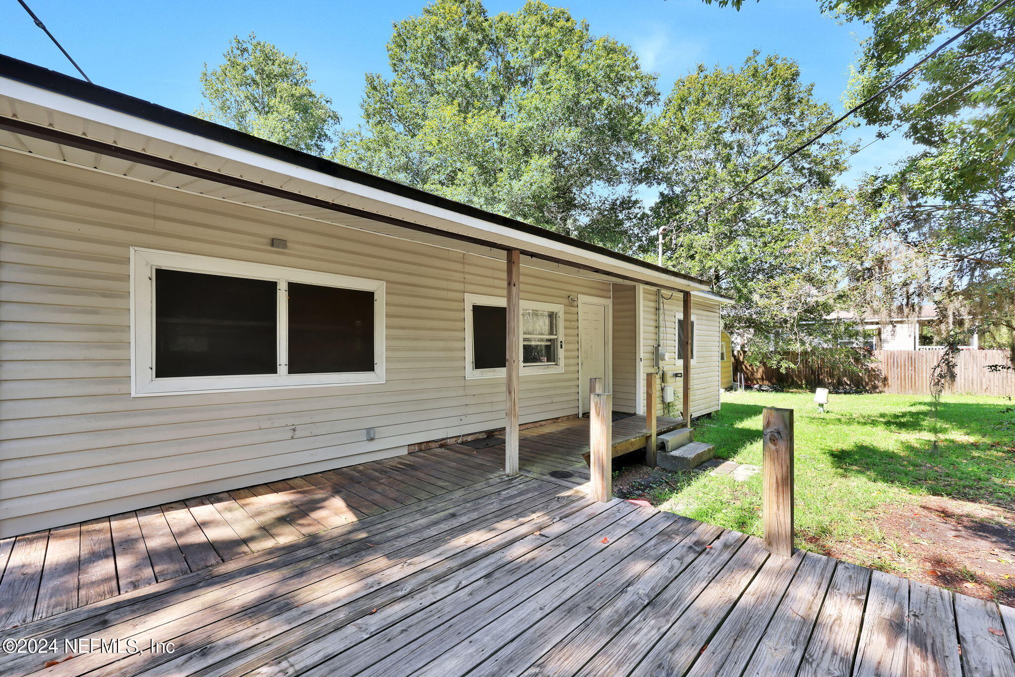 21-web-or-mls-4361 Longmire_021
