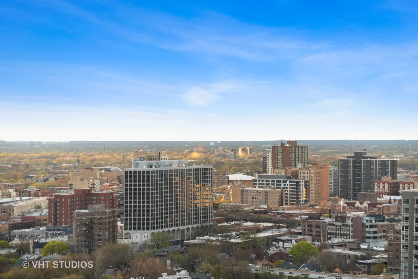 655 West Irving Park Road, Unit 2704 Chicago, IL 60613 - Photo 14 of 24