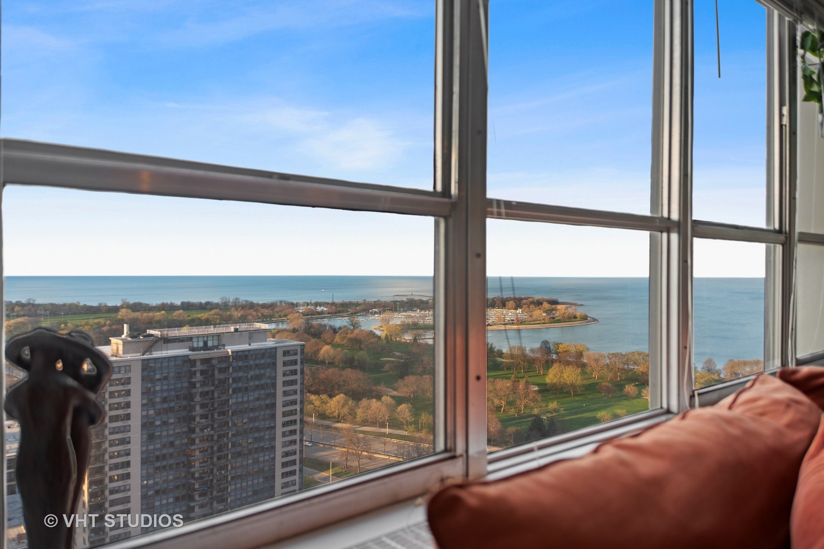 655 West Irving Park Road, Unit 2704 Chicago, IL 60613 - Photo 15 of 24