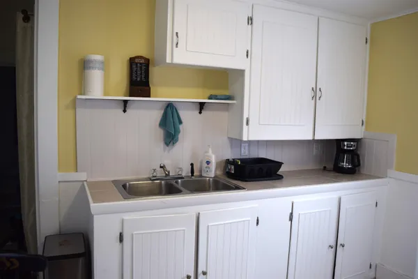 $1,200 | 79 Union Street, Unit 4, Littleton, NH 03561