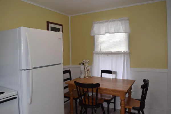 $1,200 | 79 Union Street, Unit 4, Littleton, NH 03561
