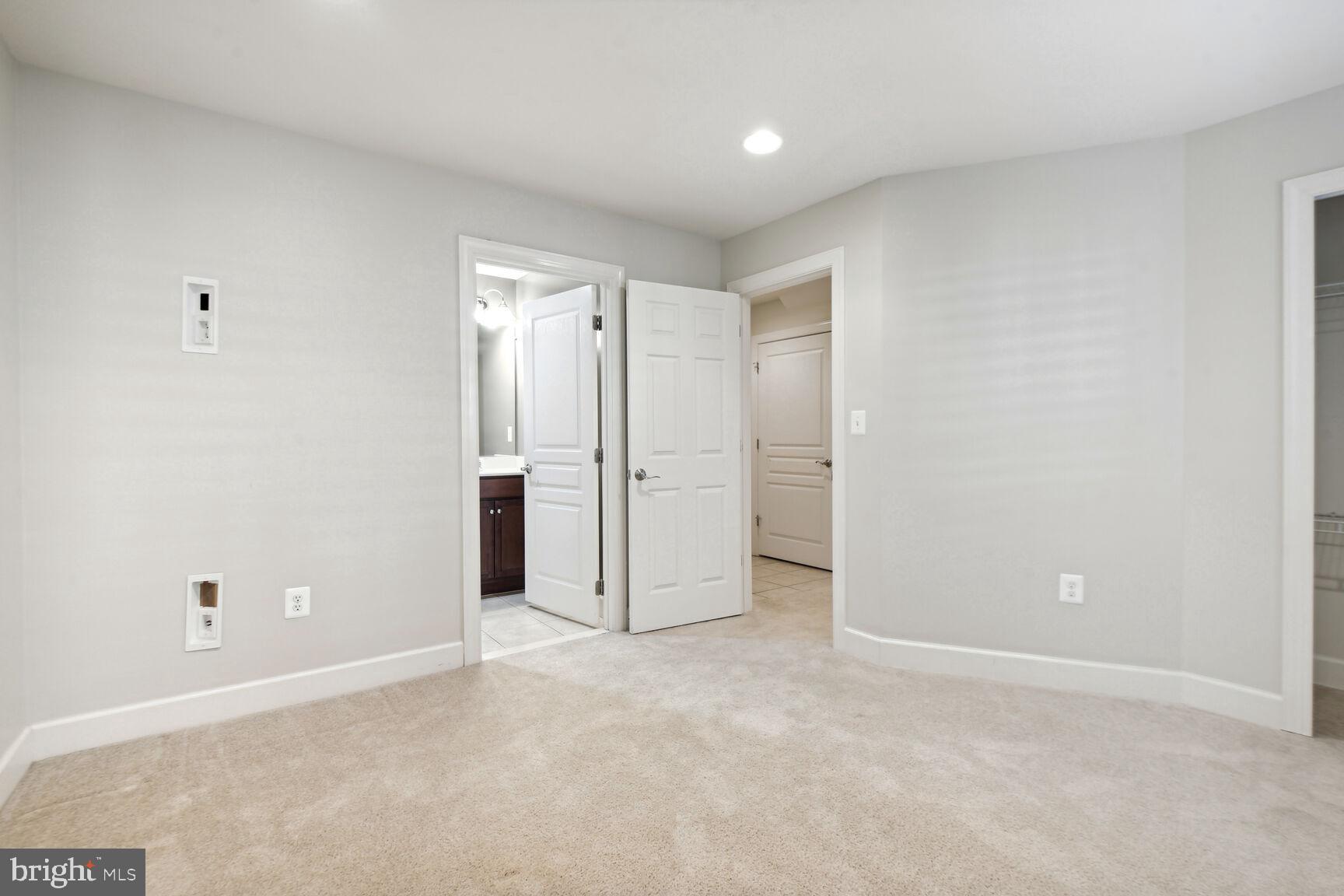 3439 South Kemper Road Arlington, VA 22206 - Photo 26 of 40