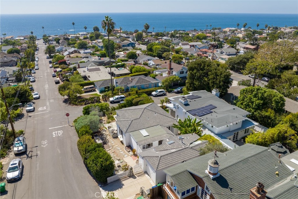 500 Mountain Road Laguna Beach, CA 92651 - Photo 35 of 36 an aerial view of a house with a yard