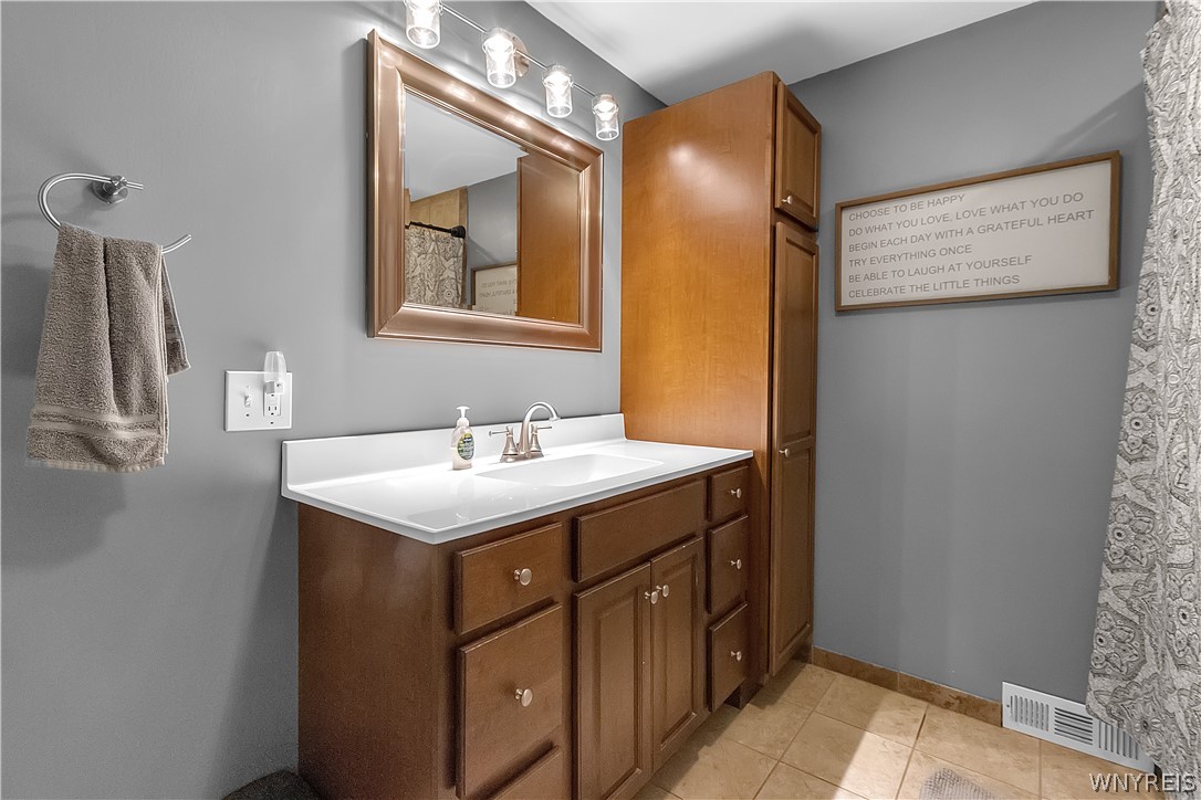 4115 South Main St Road Batavia, NY 14020 - Photo 12 of 45
