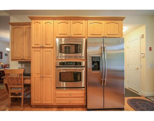 560 Reed Street Warren, MA 01092 - Photo 4 of 37