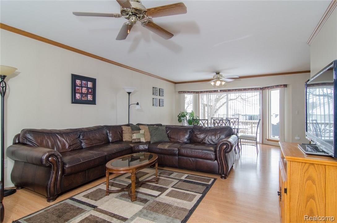 70462 Mellen Road Romeo, MI 48065 - Photo 4 of 28 GRU_3460.jpg