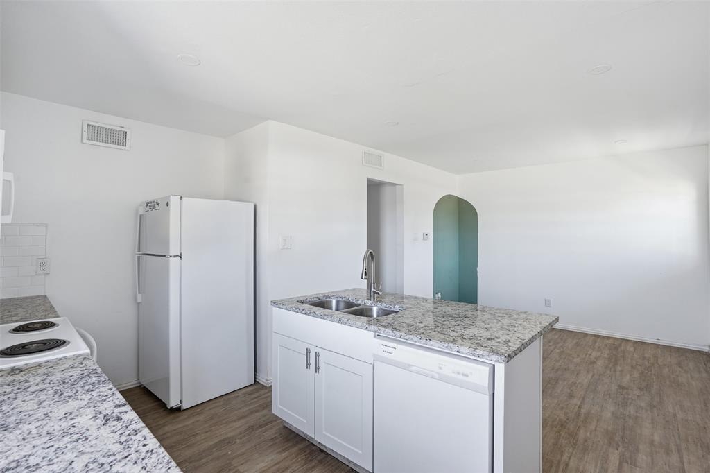 901 Bessie Street Fort Worth, TX 76104 - Photo 17 of 28 Unit 201