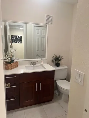 $2,600 | 16175 Golf Club Road, Unit 302, Weston, FL 33326