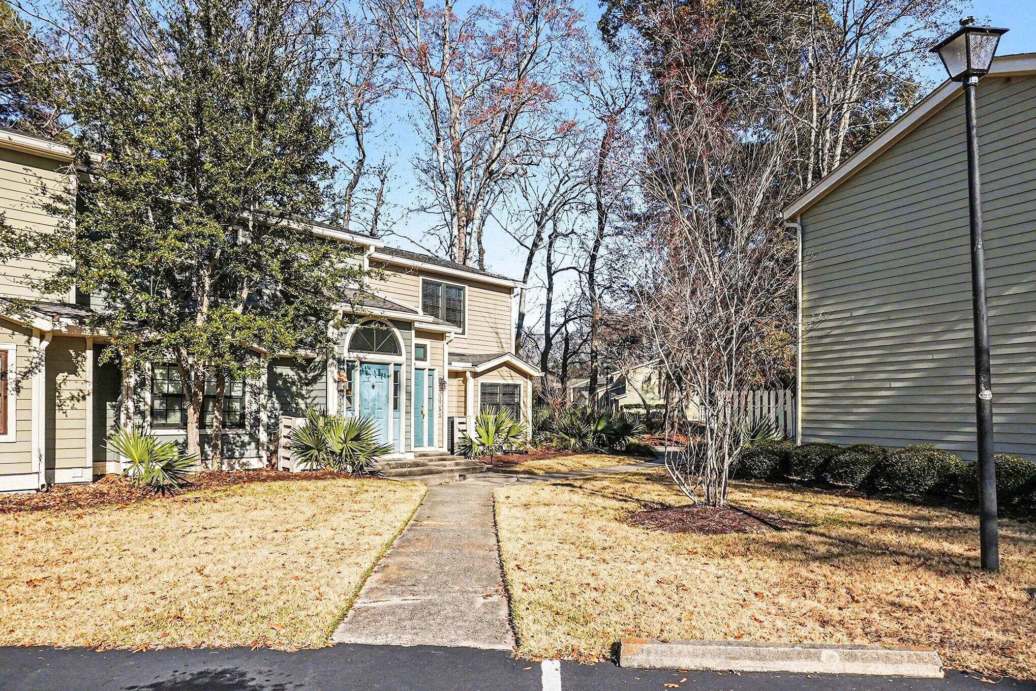 1752 Parc Vue Mount Pleasant, SC 29464 - Photo 2 of 36 004_file_7418