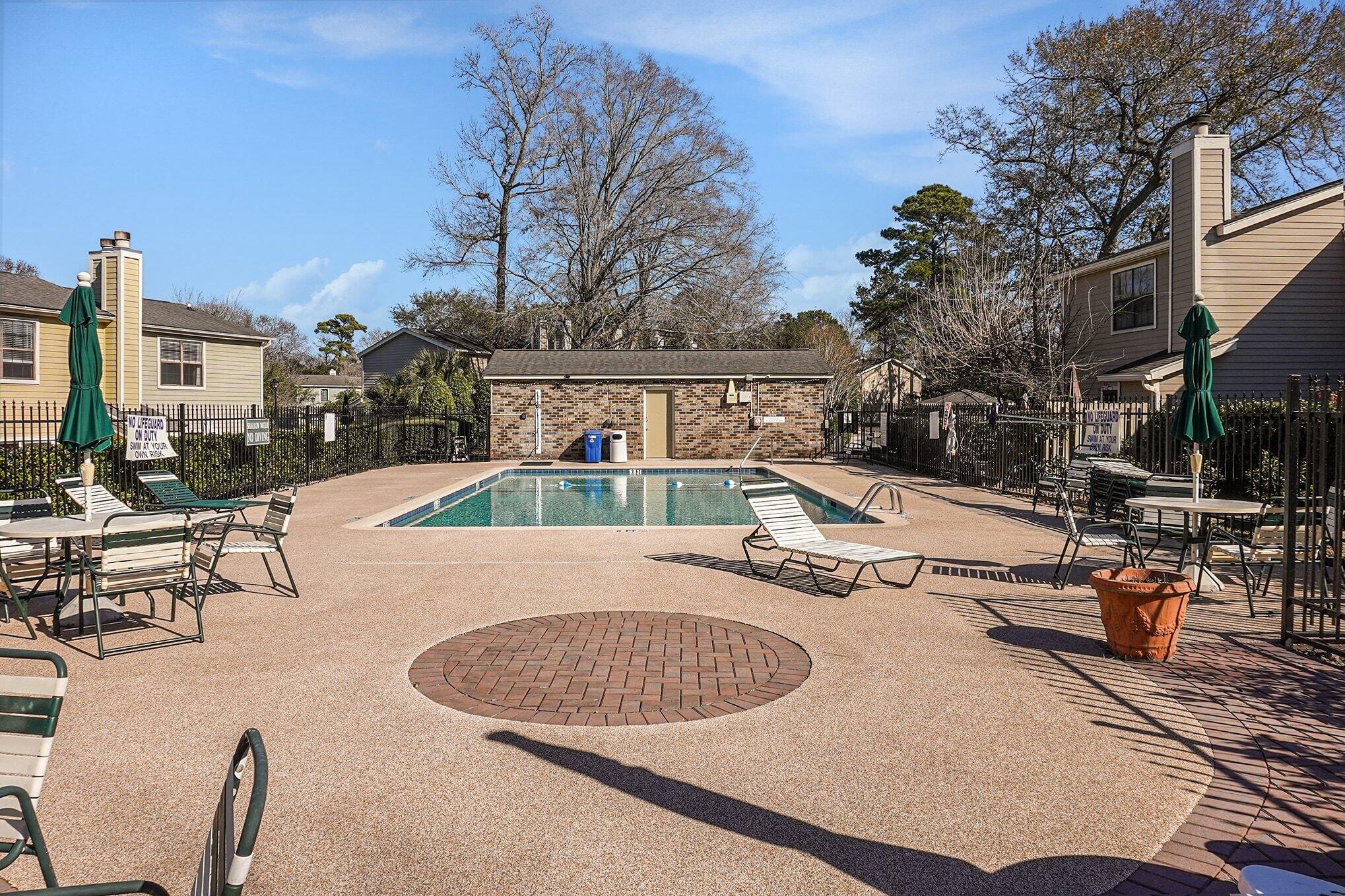 1752 Parc Vue Mount Pleasant, SC 29464 - Photo 29 of 36 032_file_3688