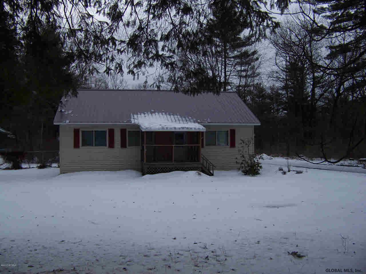 148 Fort Edward Road Moreau, NY 12828 - Photo 3 of 19 Photo 3
