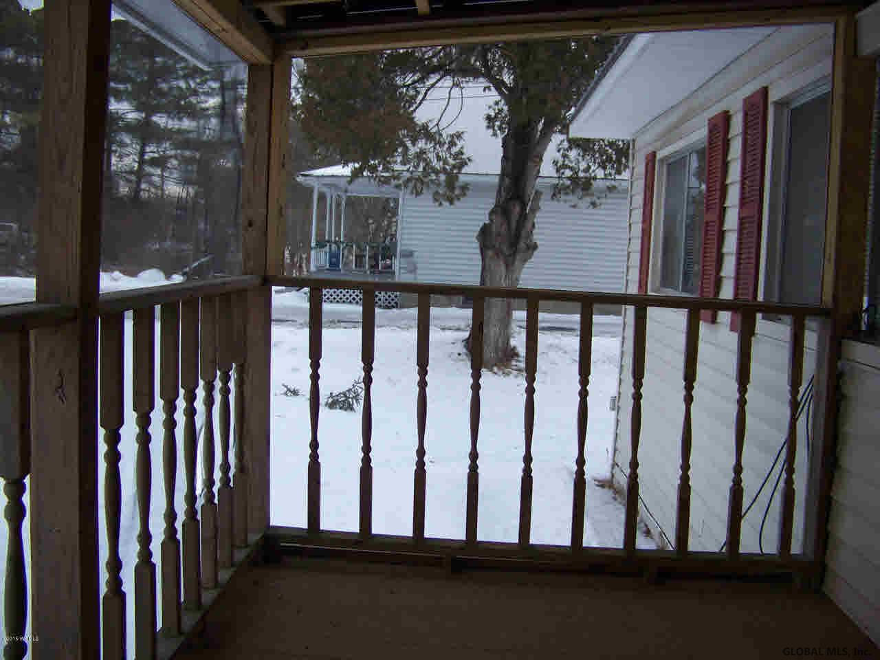 148 Fort Edward Road Moreau, NY 12828 - Photo 5 of 19 Photo 5