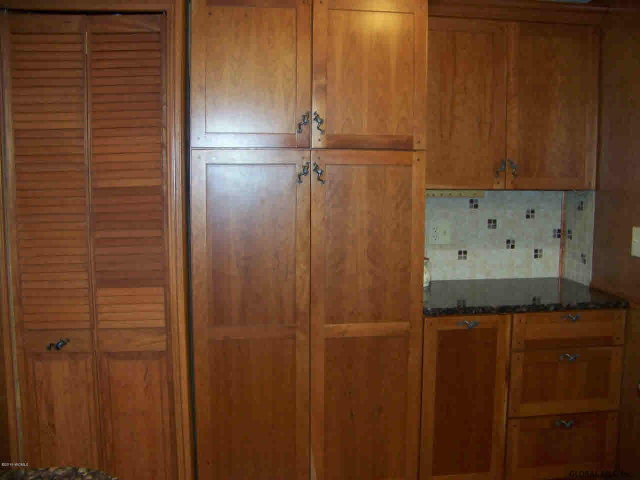 148 Fort Edward Road Moreau, NY 12828 - Photo 8 of 19 Photo 8