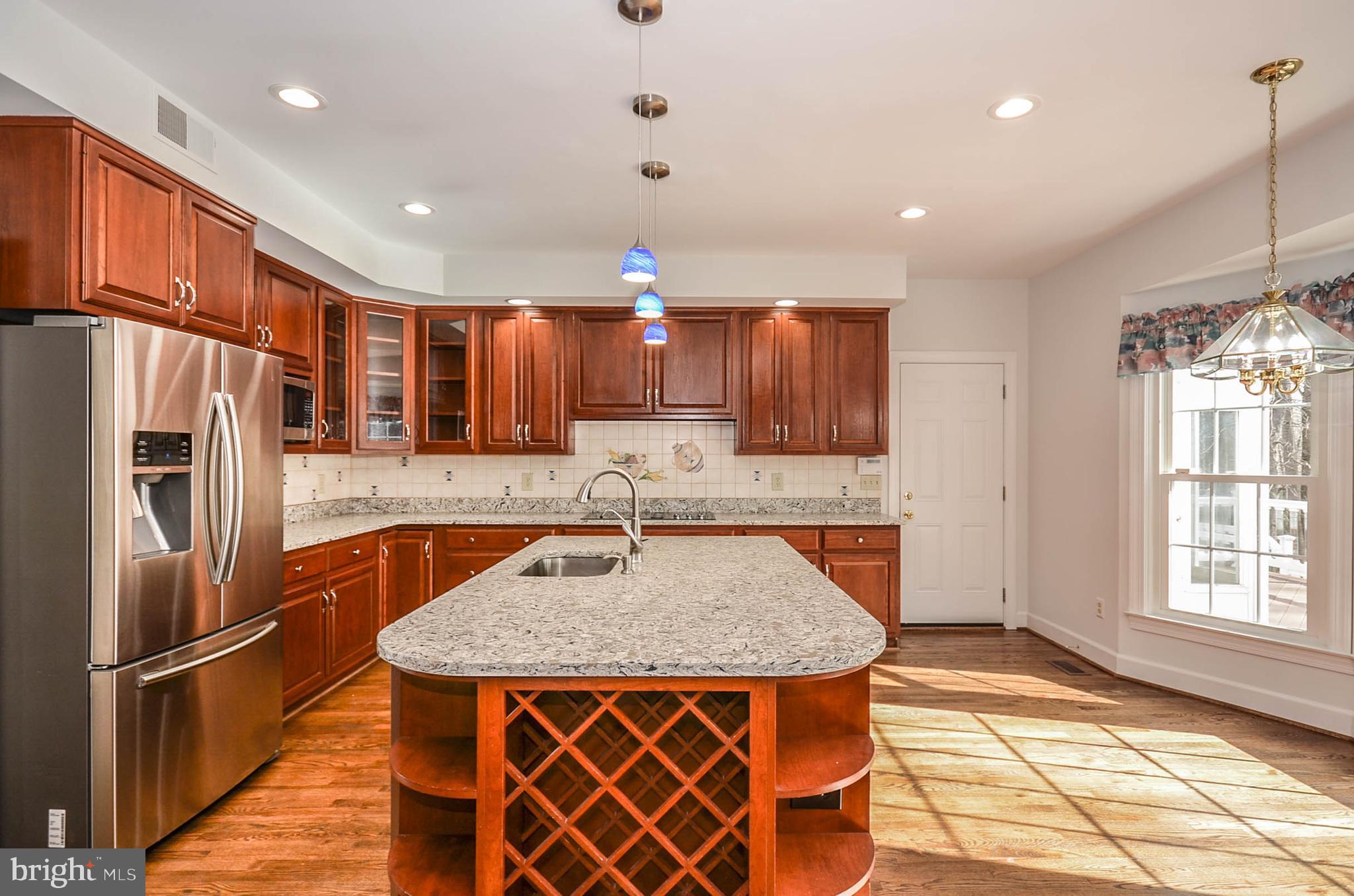 12009 Wetherfield Lane Potomac, MD 20854 - Photo 9 of 46 Appliances new in 2019!