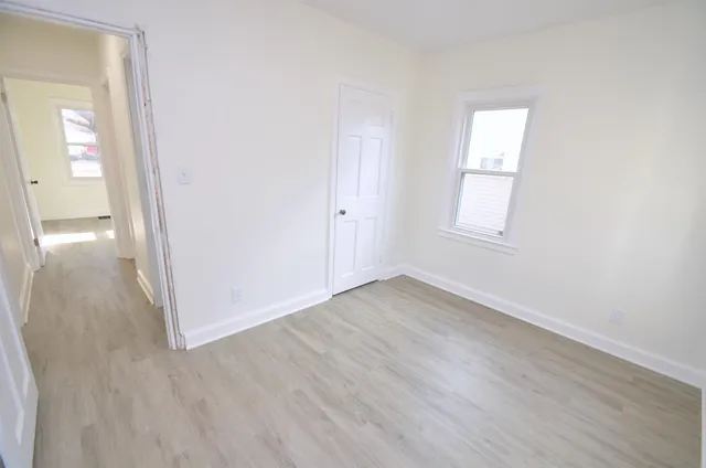 $1,600 | 1724 Ridge Avenue, Rockford, IL 61103