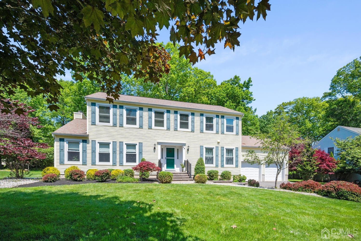 29 Dundee Road Kendall Park, NJ 08824 - Photo 2 of 34 Gallery Image 2