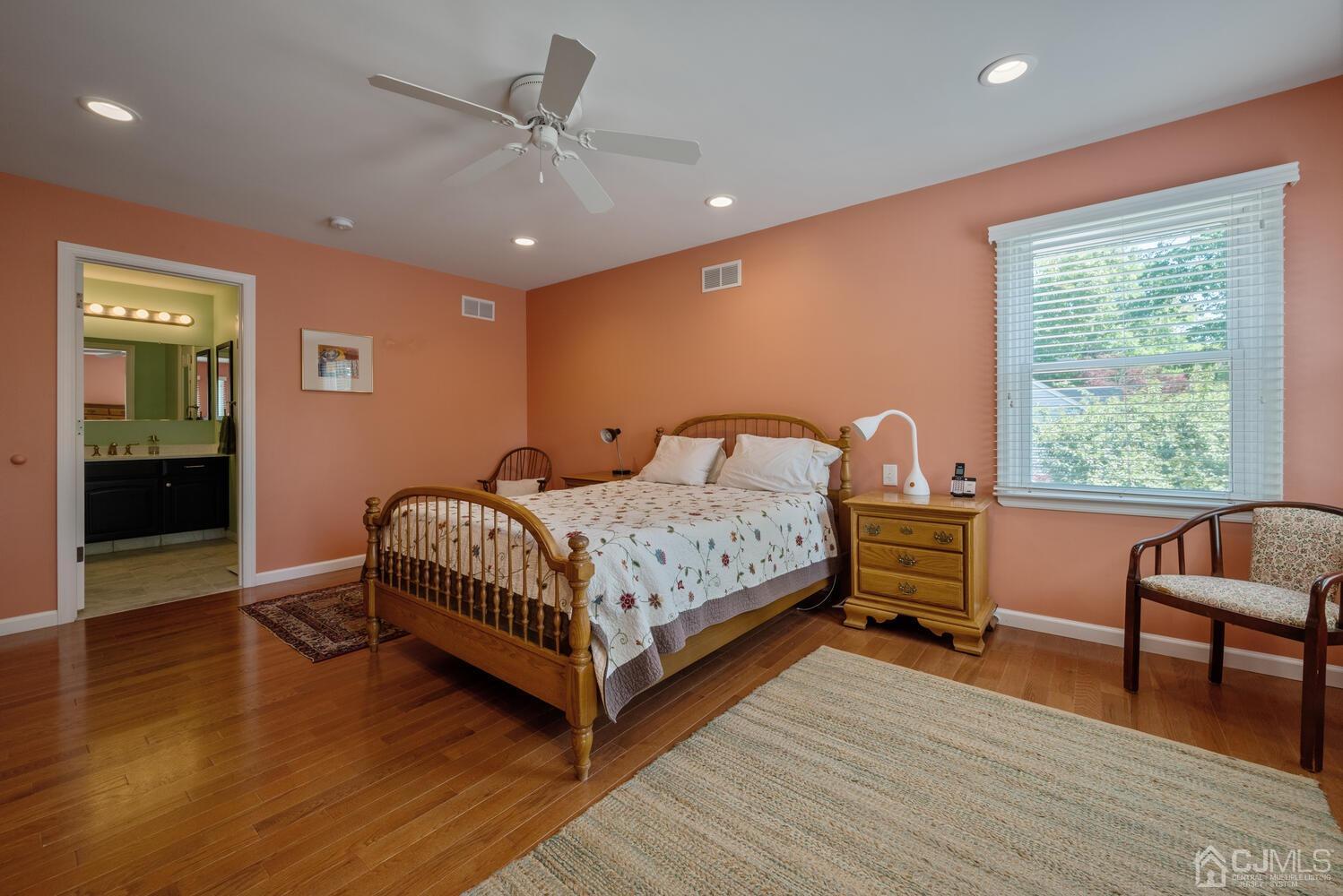 29 Dundee Road Kendall Park, NJ 08824 - Photo 23 of 34 Gallery Image 23