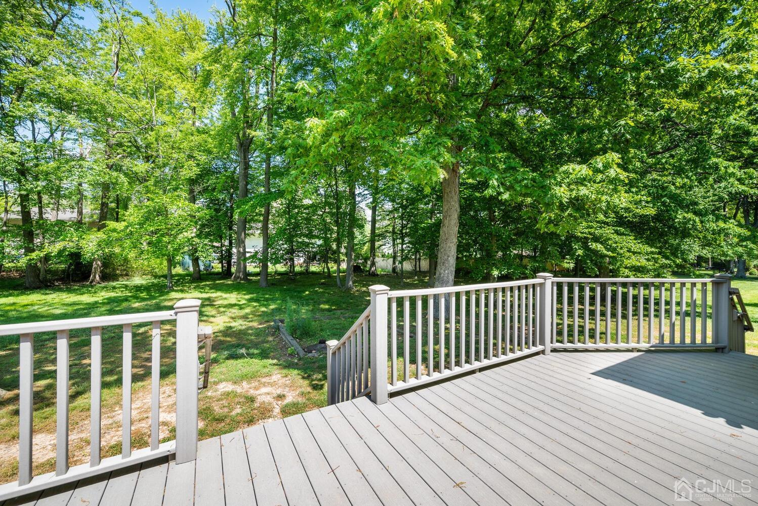 29 Dundee Road Kendall Park, NJ 08824 - Photo 34 of 34 Gallery Image 34