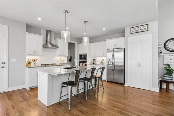 $630,000 | 13870 Northwest 71 Street, Parkville, MO 64152