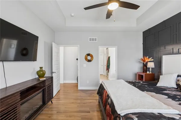 $630,000 | 13870 Northwest 71 Street, Parkville, MO 64152