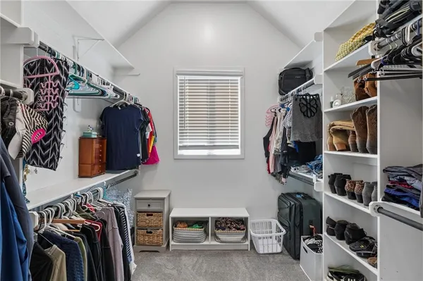 $630,000 | 13870 Northwest 71 Street, Parkville, MO 64152