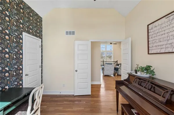 $630,000 | 13870 Northwest 71 Street, Parkville, MO 64152