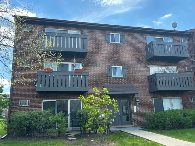 $1,600 | 1089 Dickens Way, Unit E, Schaumburg, IL 60193