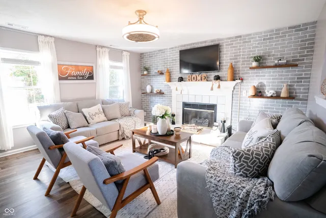 $214,900 | 3717 Lacebark Drive, Indianapolis, IN 46235