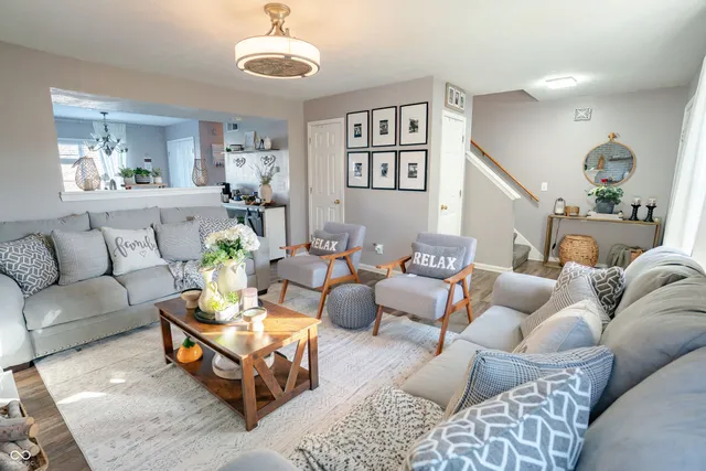 $214,900 | 3717 Lacebark Drive, Indianapolis, IN 46235