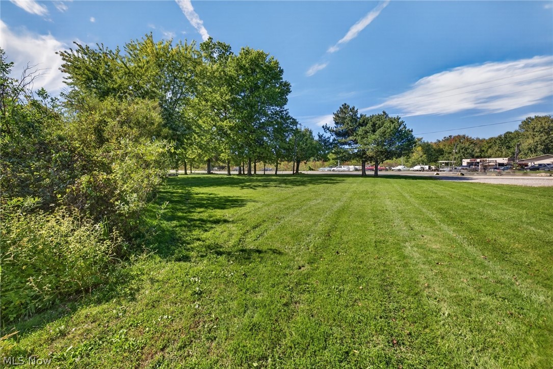 2306 Canfield Road Akron, OH 44312 - Photo 3 of 37 Gallery Image 3