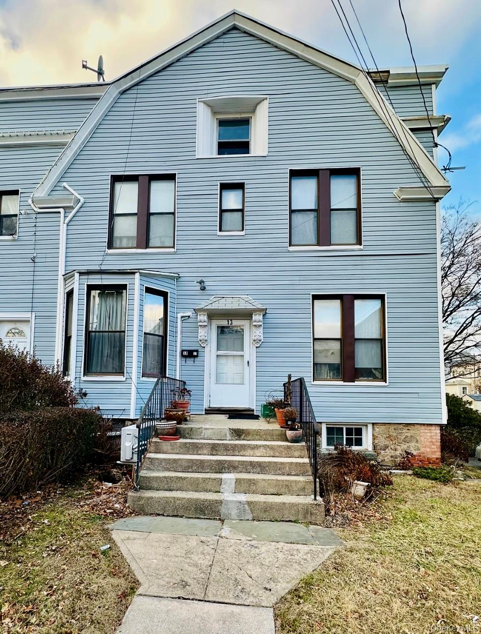 13 Union Street New Rochelle, NY 10801 - Photo 1 of 2 front of house